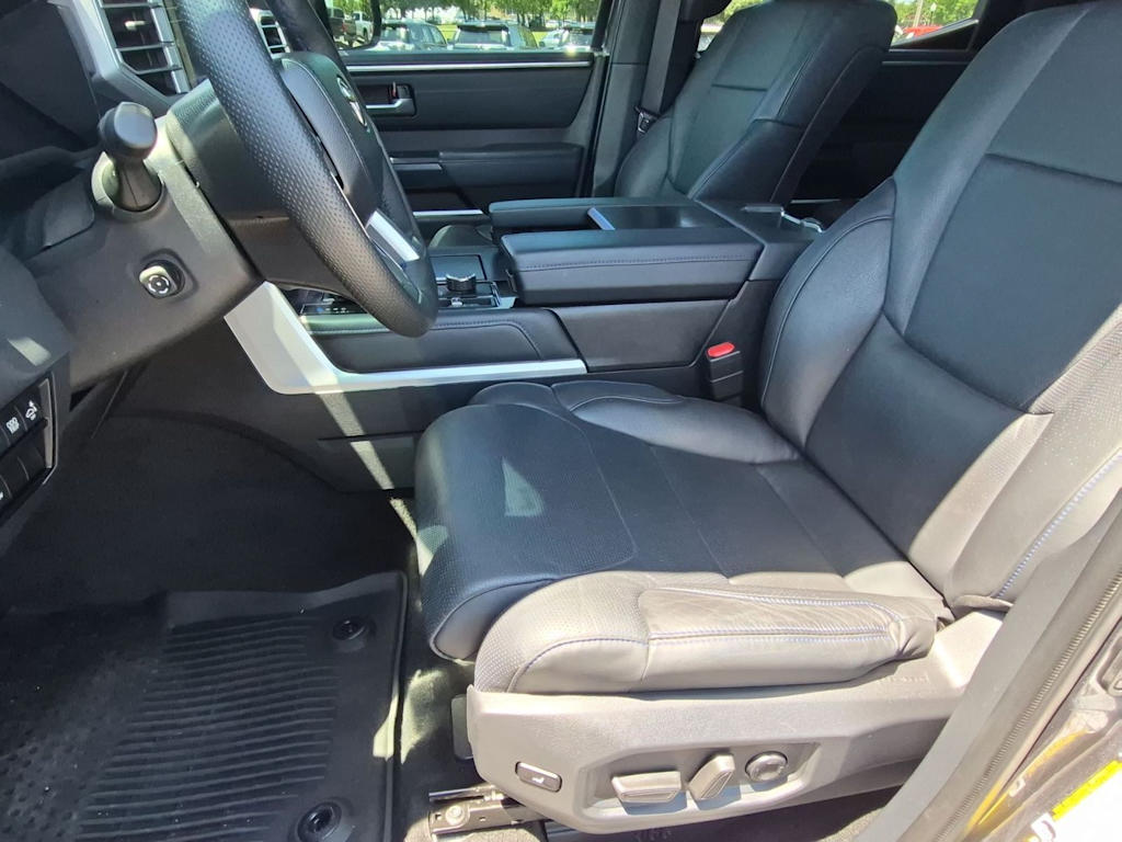 Thumbnail: 2023 Toyota Tundra - 9