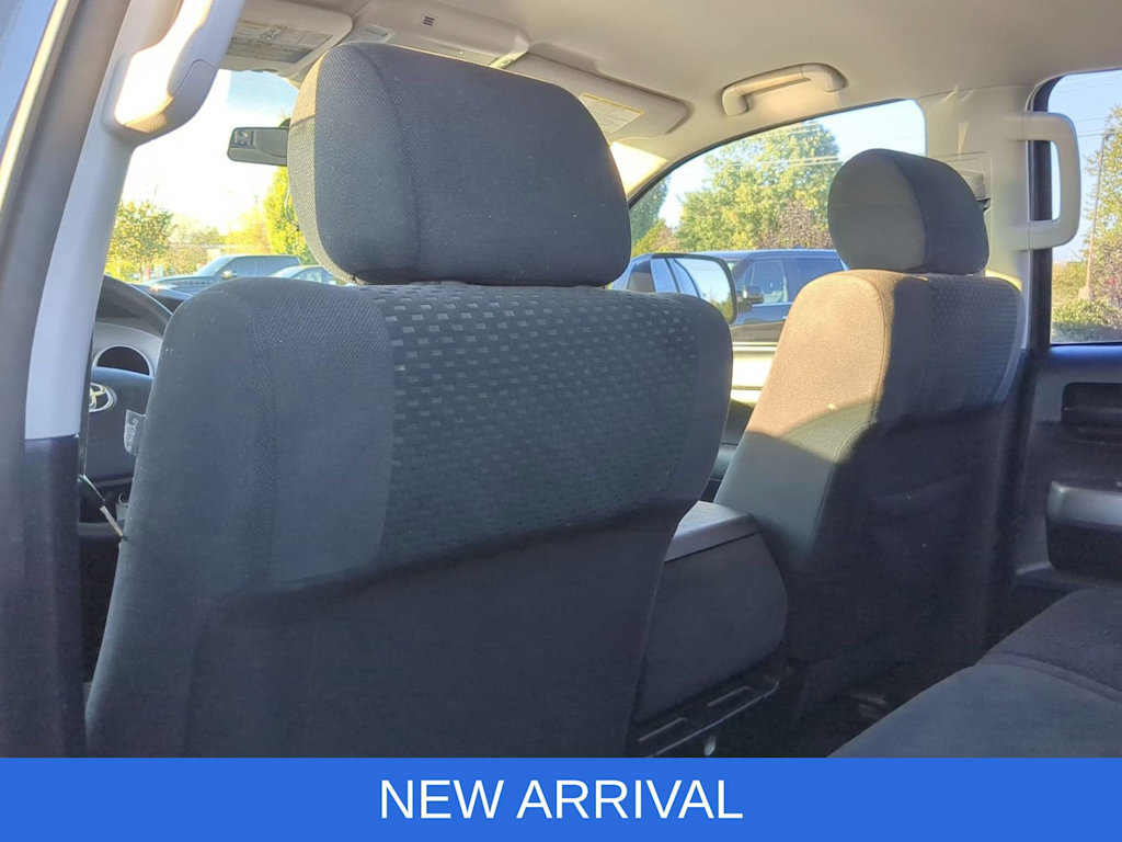 Thumbnail: 2012 Toyota Tundra - 10