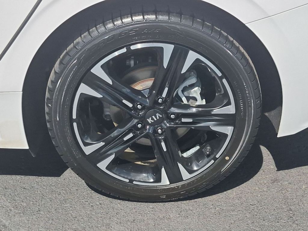 Thumbnail: 2021 Kia K5 - 8