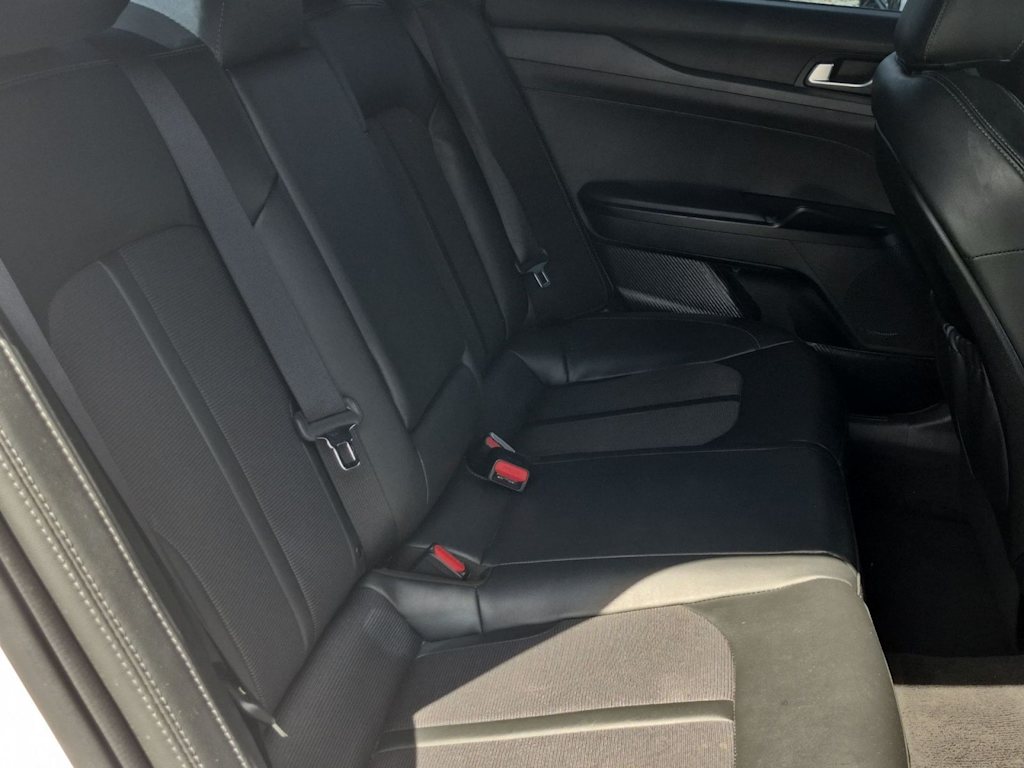 Thumbnail: 2021 Kia K5 - 29