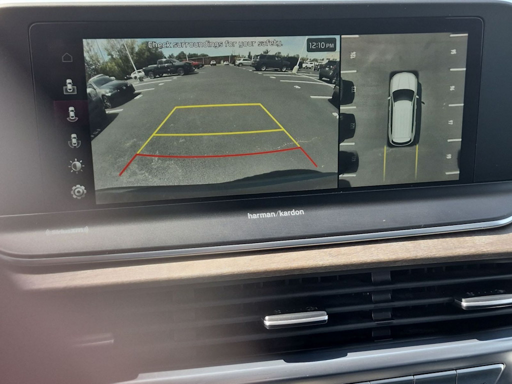 Thumbnail: 2021 Kia Telluride - 26