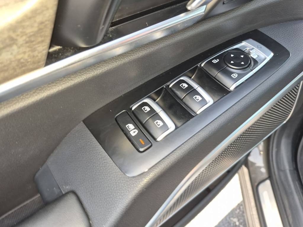 Thumbnail: 2021 Kia Telluride - 22