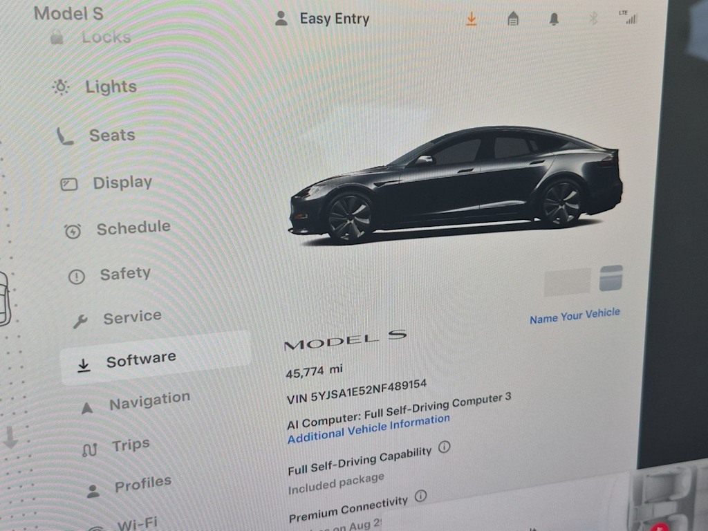 Thumbnail: 2022 Tesla Model S - 15
