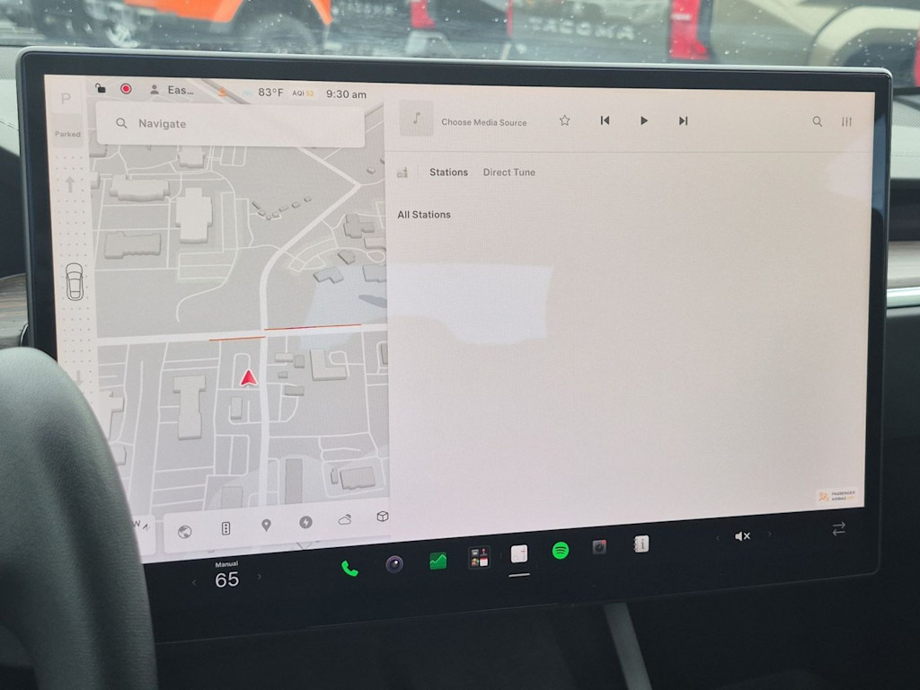 Thumbnail: 2022 Tesla Model S - 33