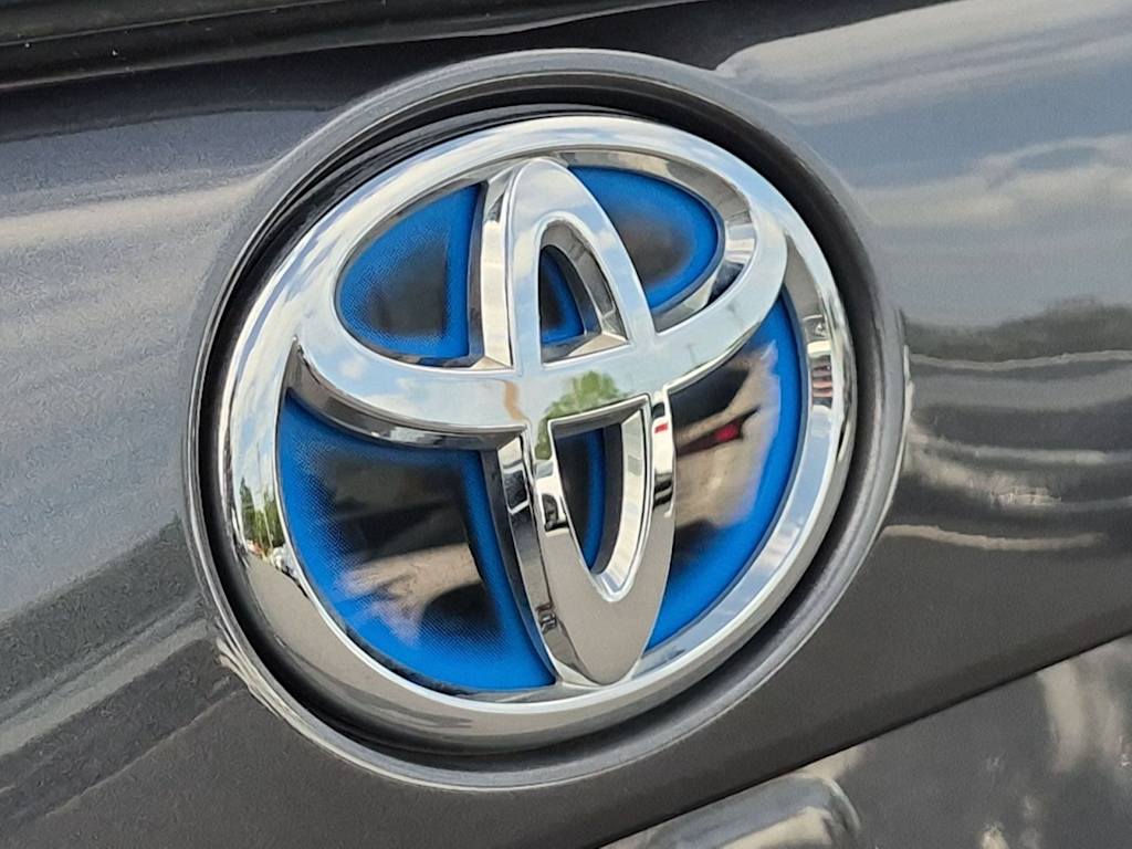Thumbnail: 2022 Toyota Prius - 24