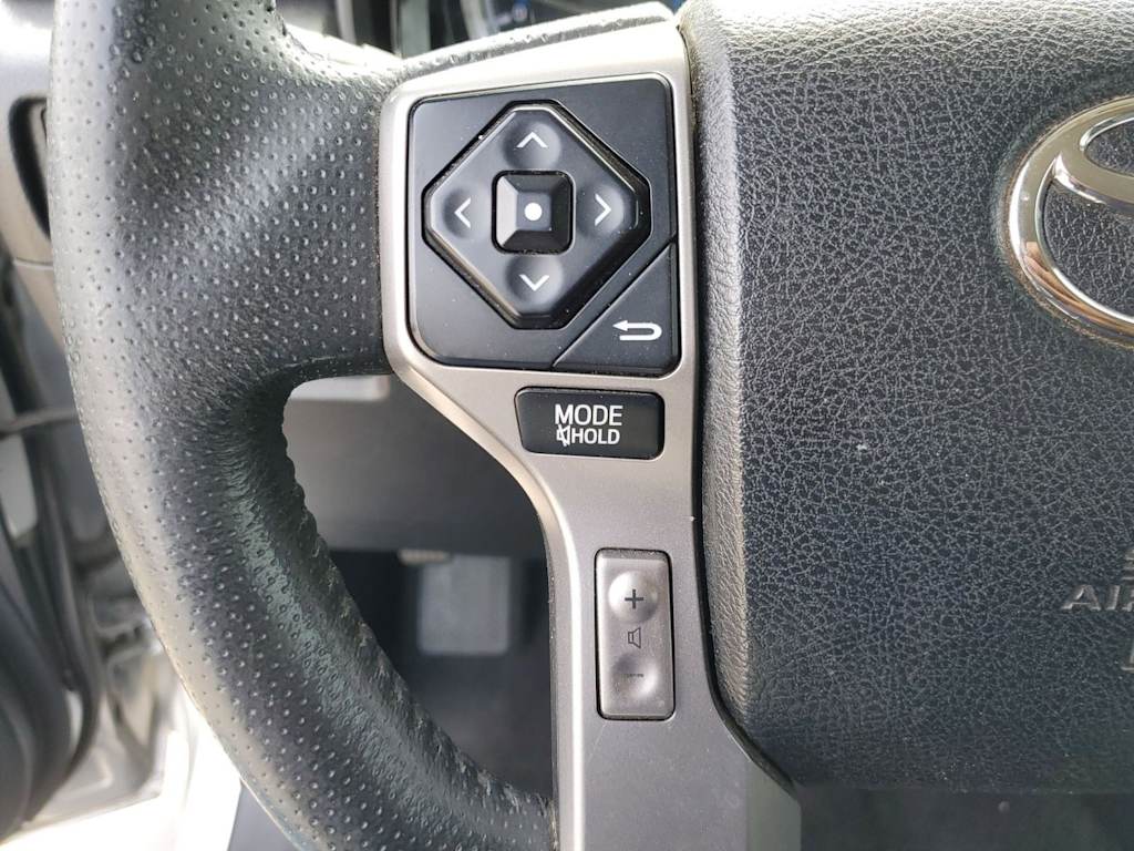 Thumbnail: 2019 Toyota 4Runner - 27