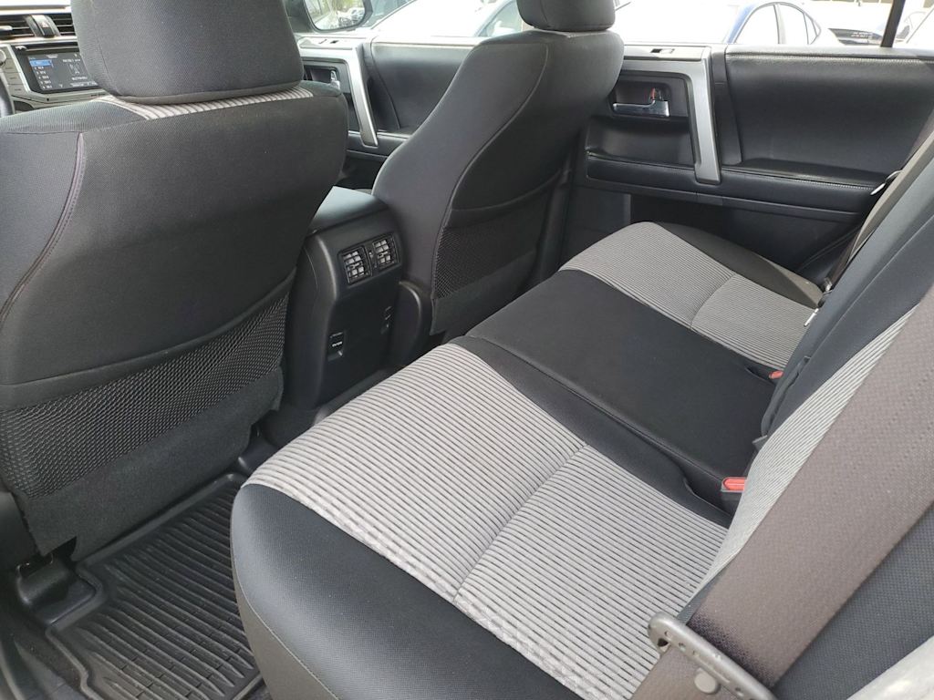 Thumbnail: 2019 Toyota 4Runner - 20