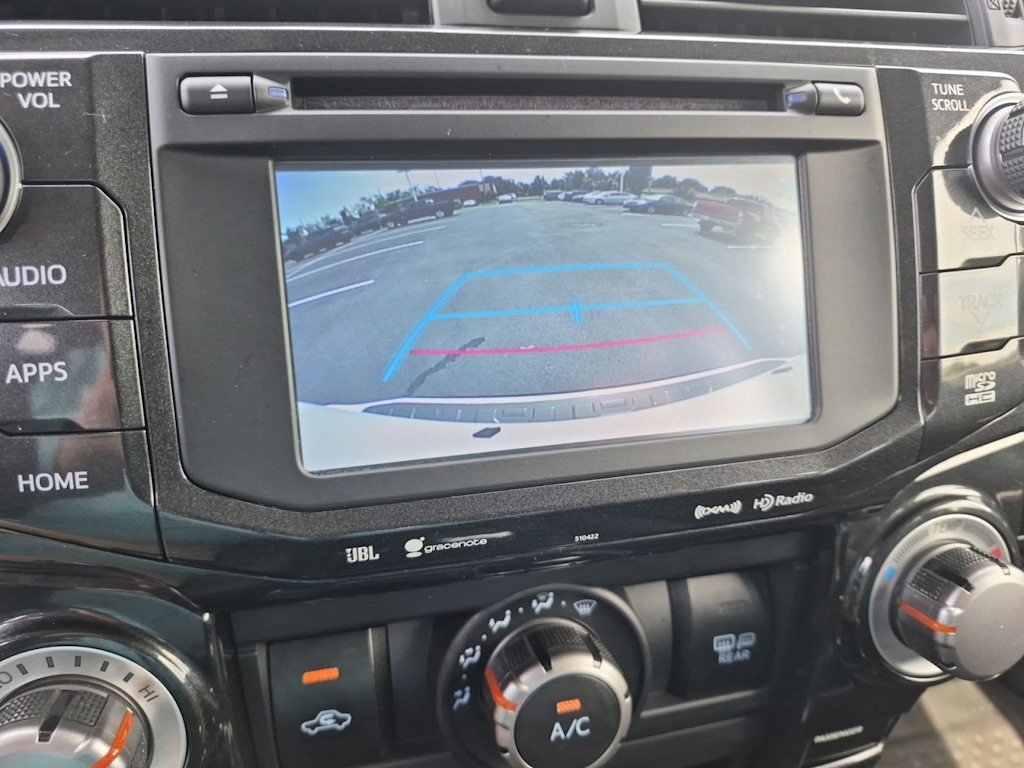 Thumbnail: 2019 Toyota 4Runner - 26