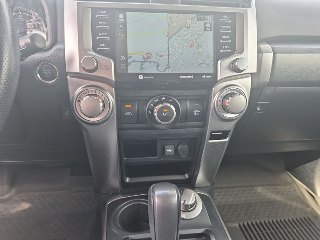 Thumbnail: 2024 Toyota 4Runner - 24