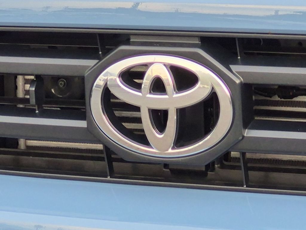 Thumbnail: 2025 Toyota 4Runner - 7