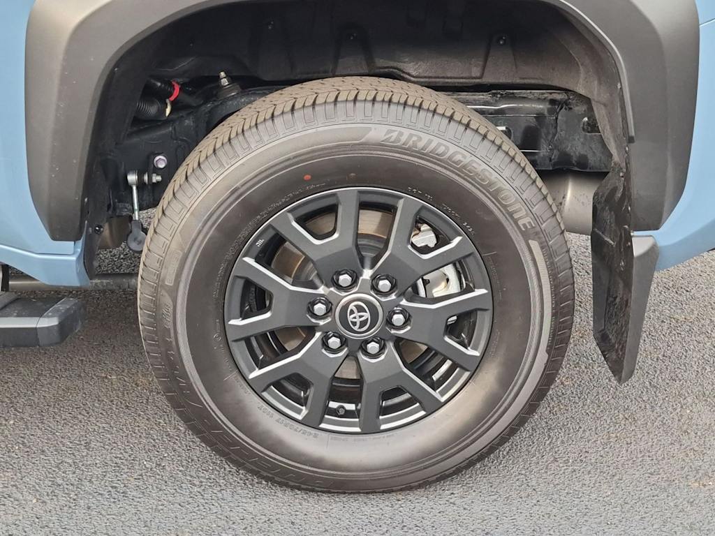 Thumbnail: 2025 Toyota 4Runner - 8