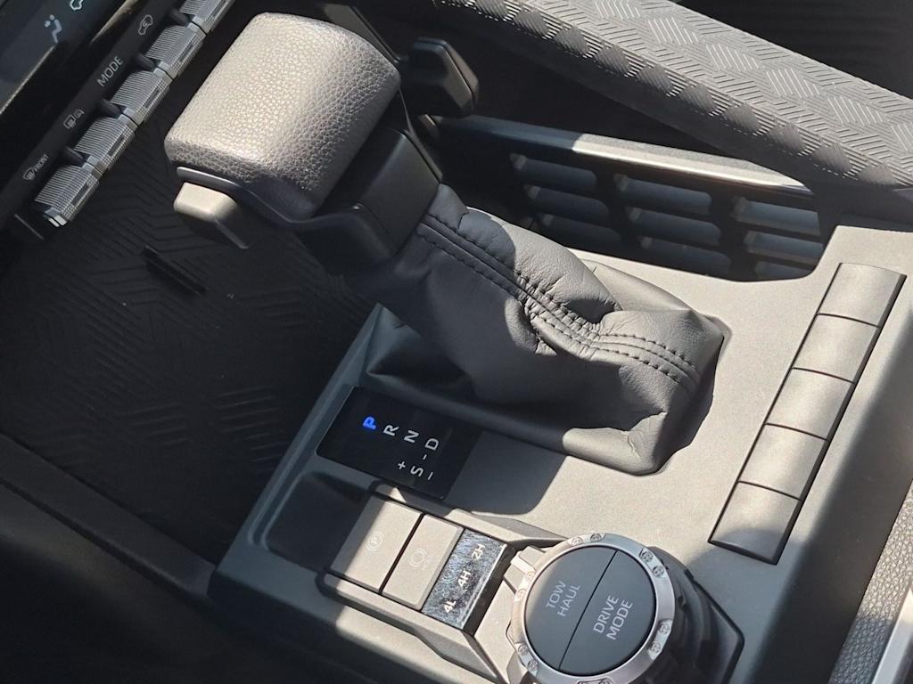 Thumbnail: 2025 Toyota 4Runner - 13