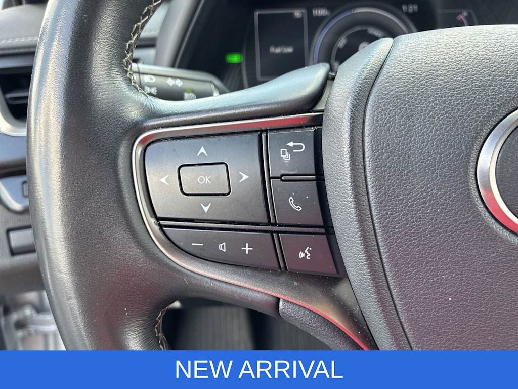 Thumbnail: 2020 Lexus UX - 28