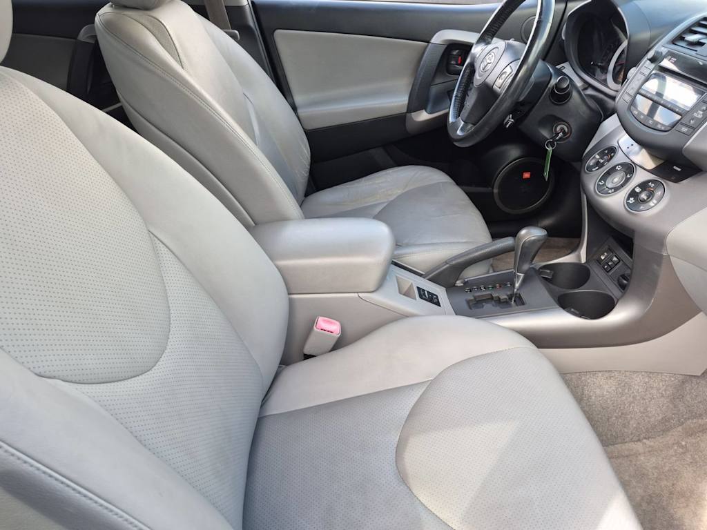 Thumbnail: 2008 Toyota RAV4 - 10