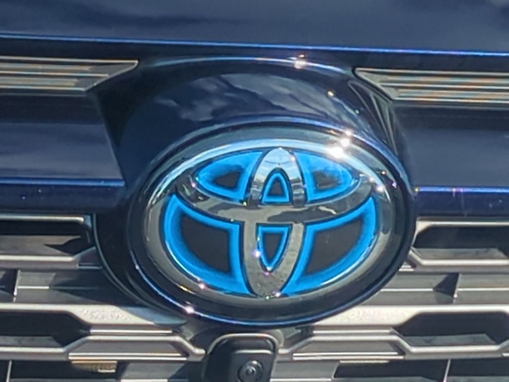 Thumbnail: 2024 Toyota RAV4 - 7