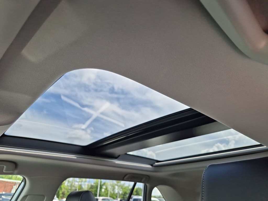 Thumbnail: 2020 Toyota RAV4 - 27