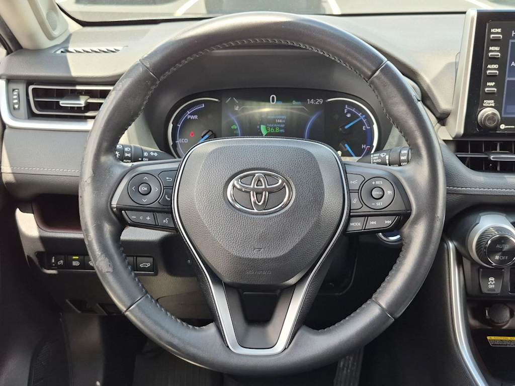 Thumbnail: 2020 Toyota RAV4 - 14