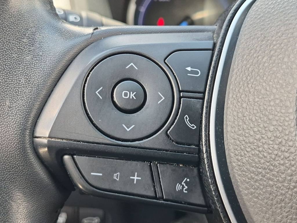 Thumbnail: 2020 Toyota RAV4 - 31