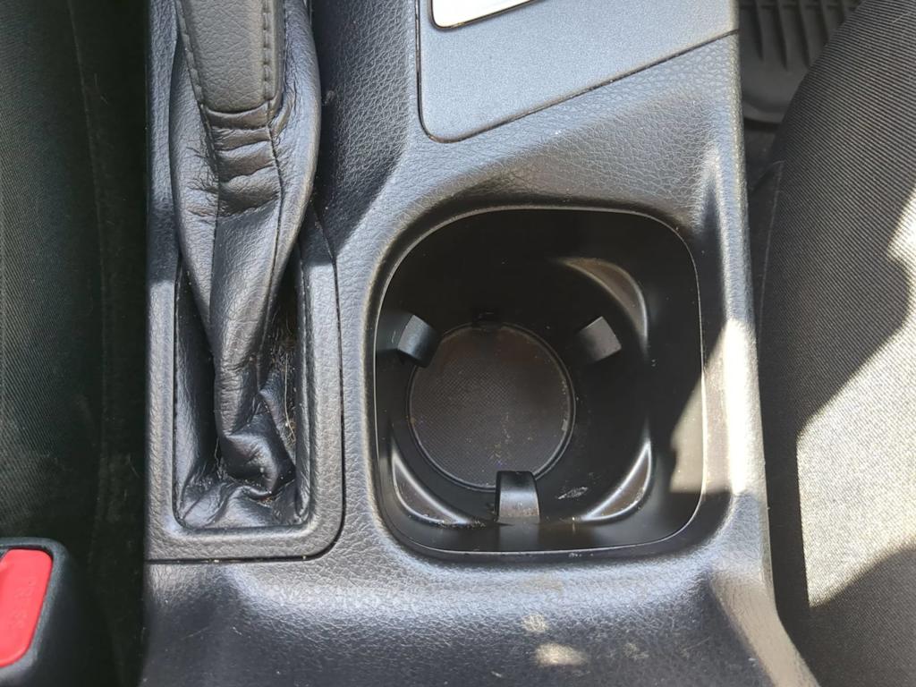 Thumbnail: 2018 Toyota RAV4 - 15
