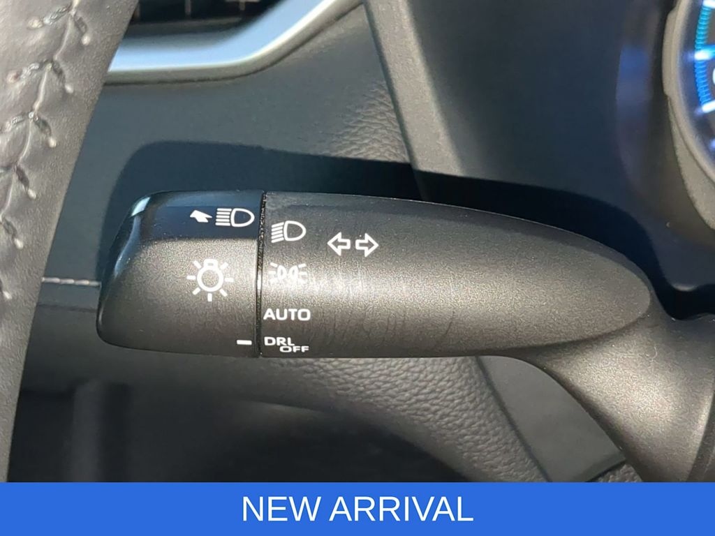 Thumbnail: 2022 Toyota RAV4 - 37