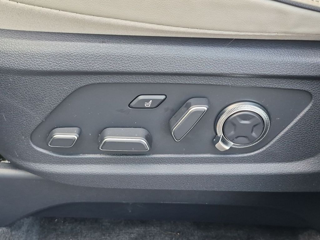 Thumbnail: 2024 Hyundai Palisade - 27
