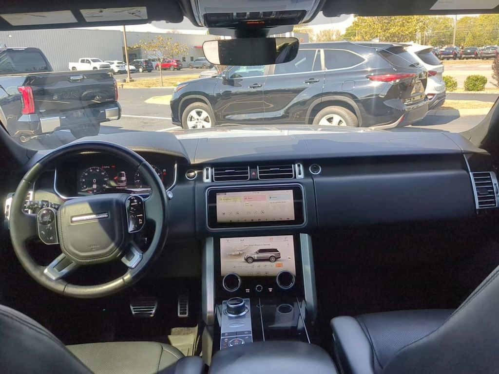 Thumbnail: 2021 Land Rover Range Rover - 10