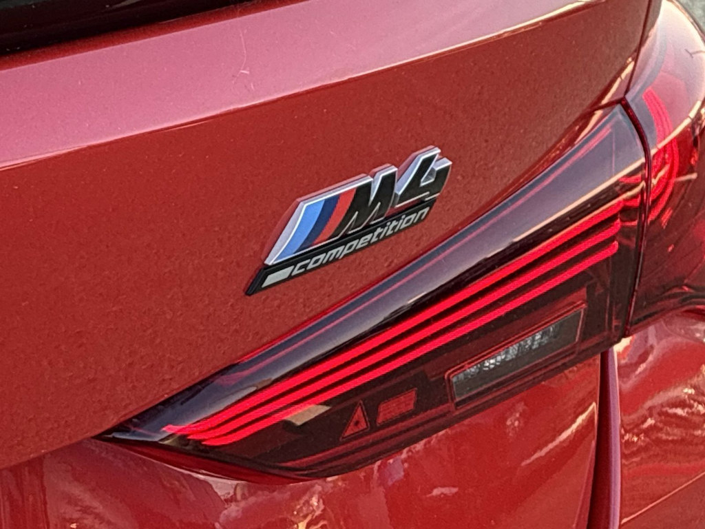 Thumbnail: 2025 BMW M4 - 7
