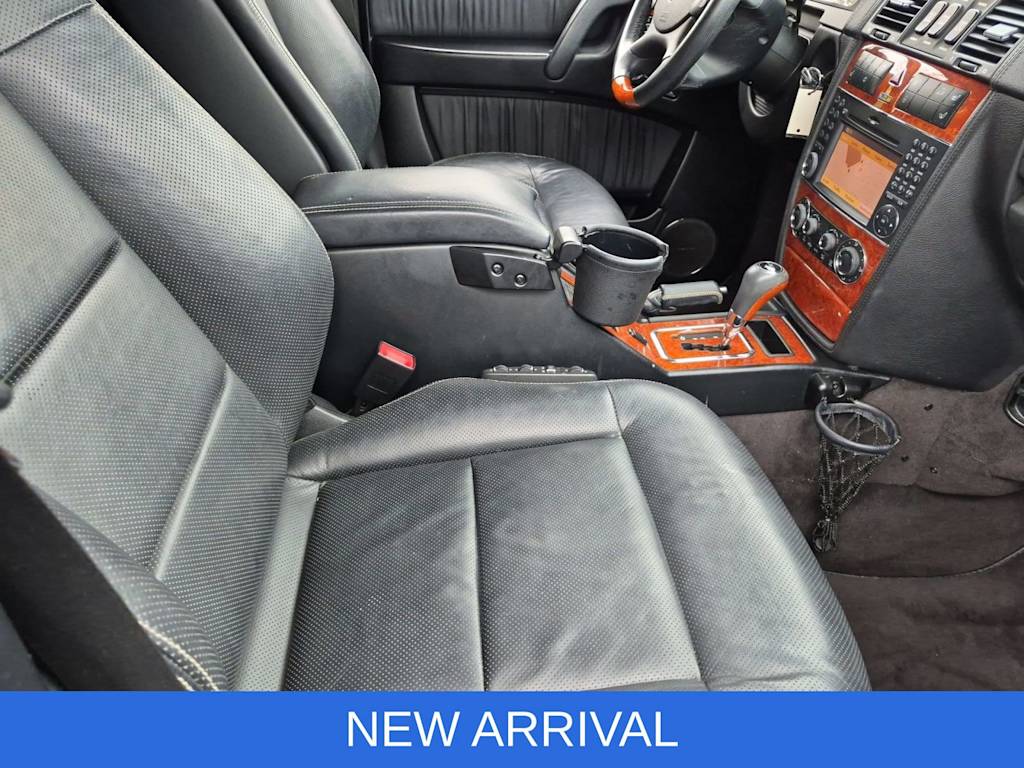 Thumbnail: 2011 Mercedes-Benz G-Class - 25