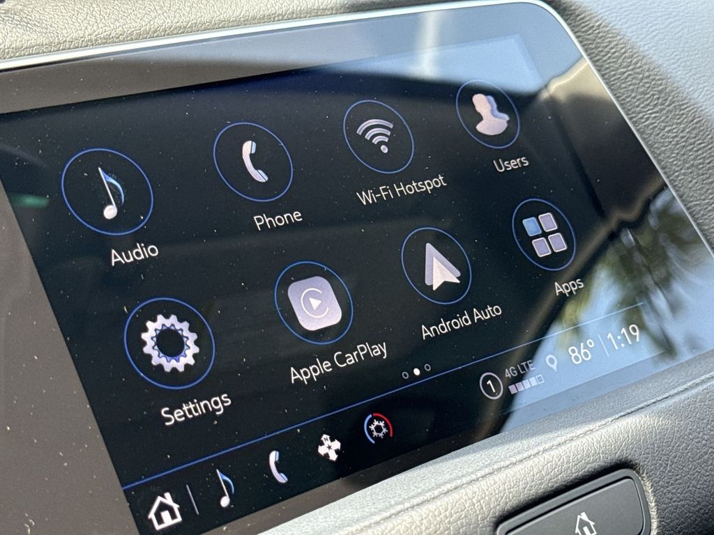 Thumbnail: 2023 Cadillac XT4 - 26