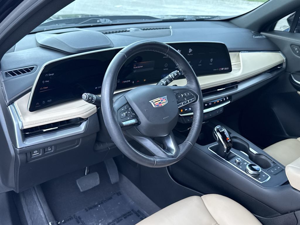 Thumbnail: 2024 Cadillac XT4 - 2