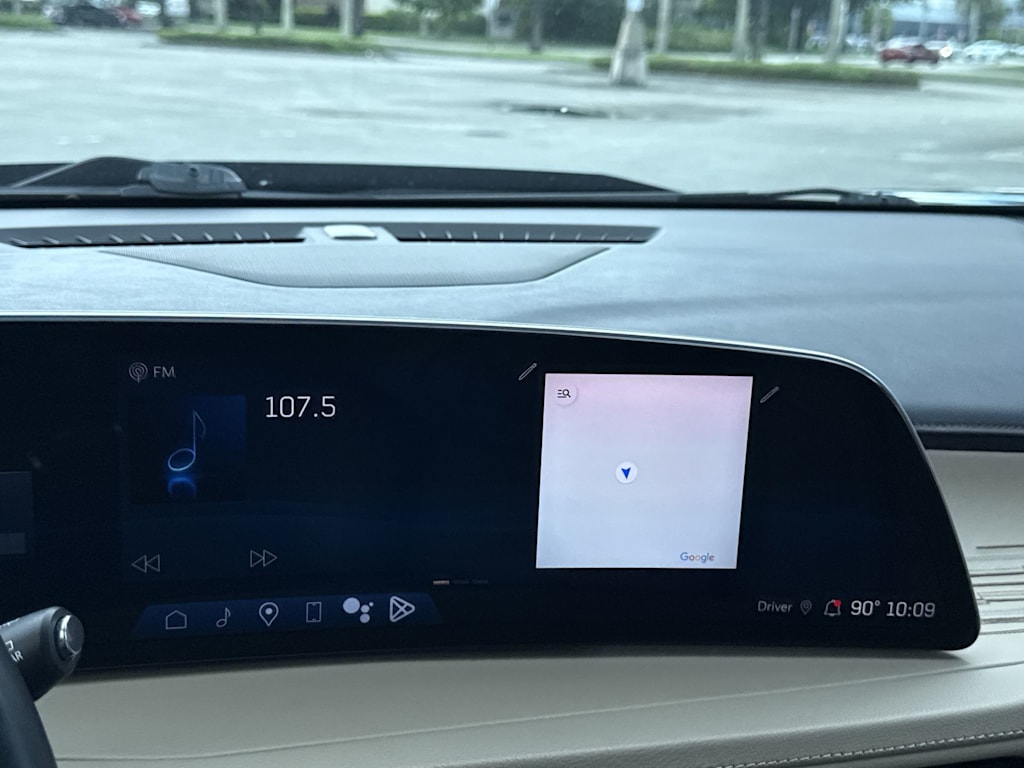 Thumbnail: 2024 Cadillac XT4 - 14