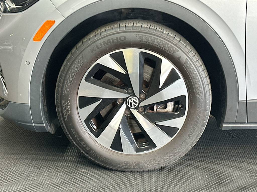 Thumbnail: 2023 Volkswagen ID.4 - 8