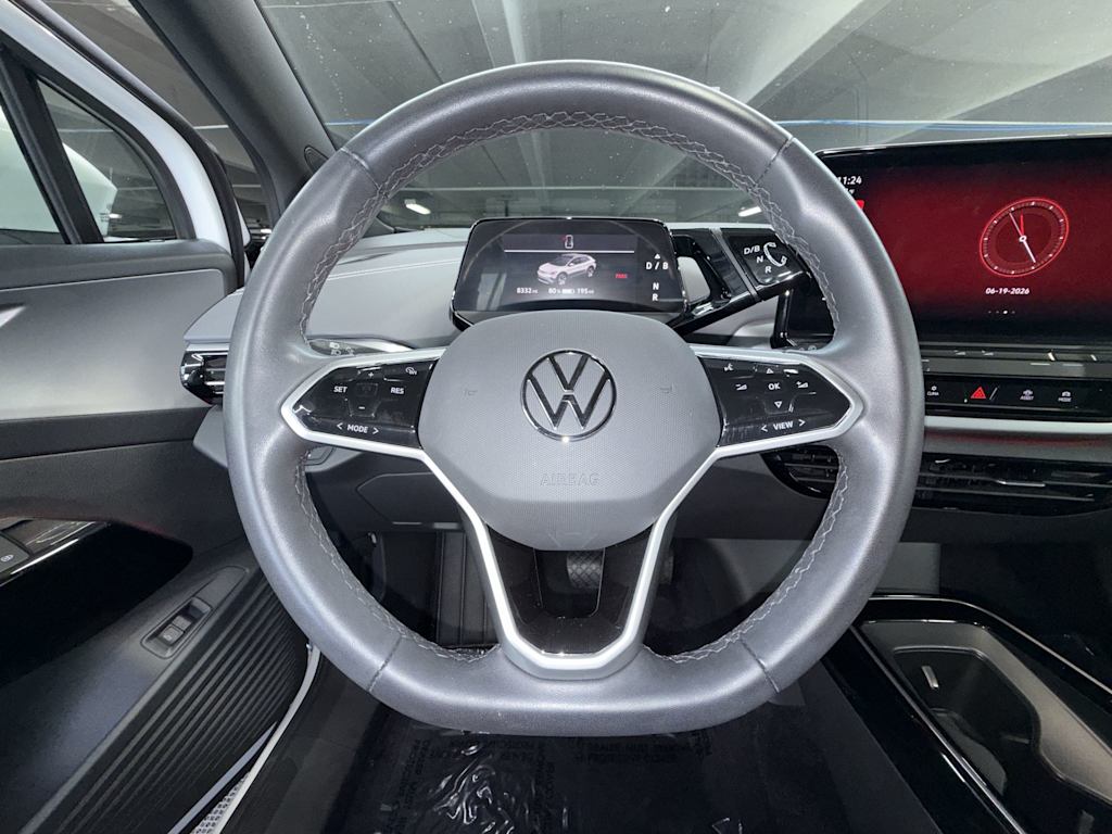 Thumbnail: 2023 Volkswagen ID.4 - 10
