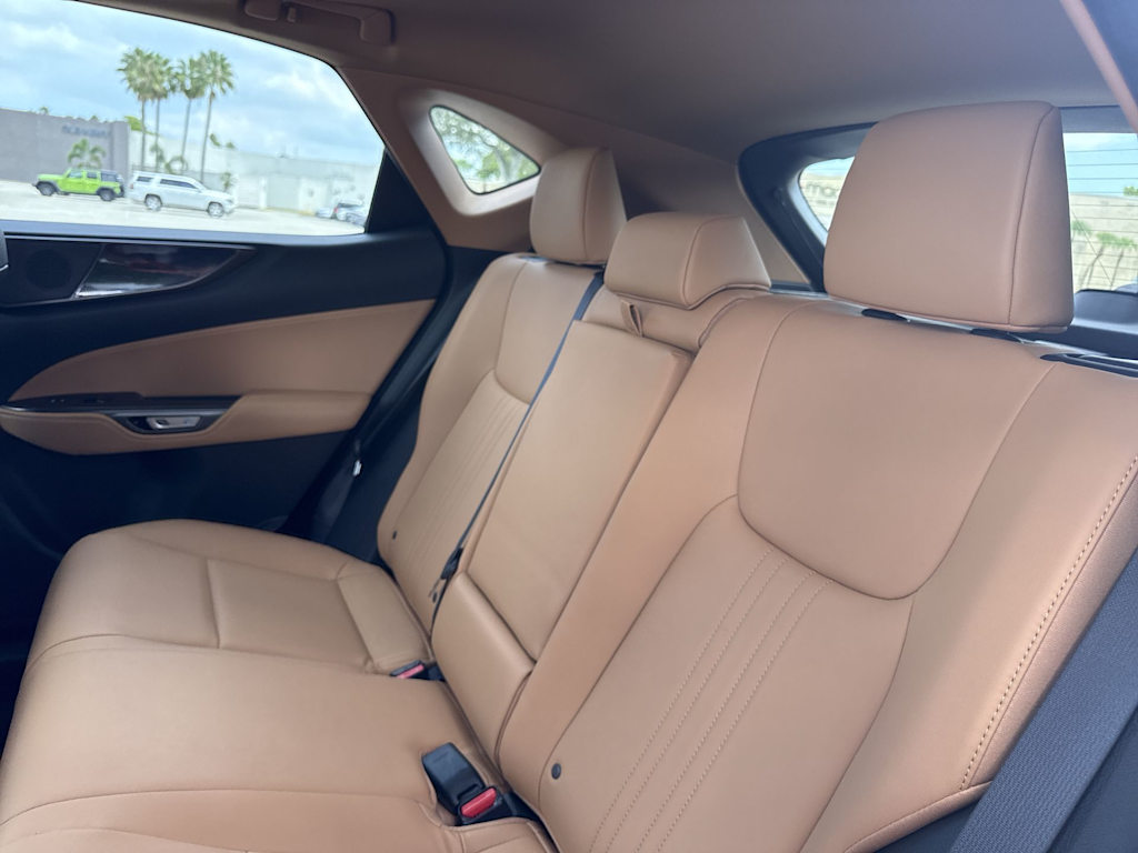 Thumbnail: 2024 Lexus ES - 12