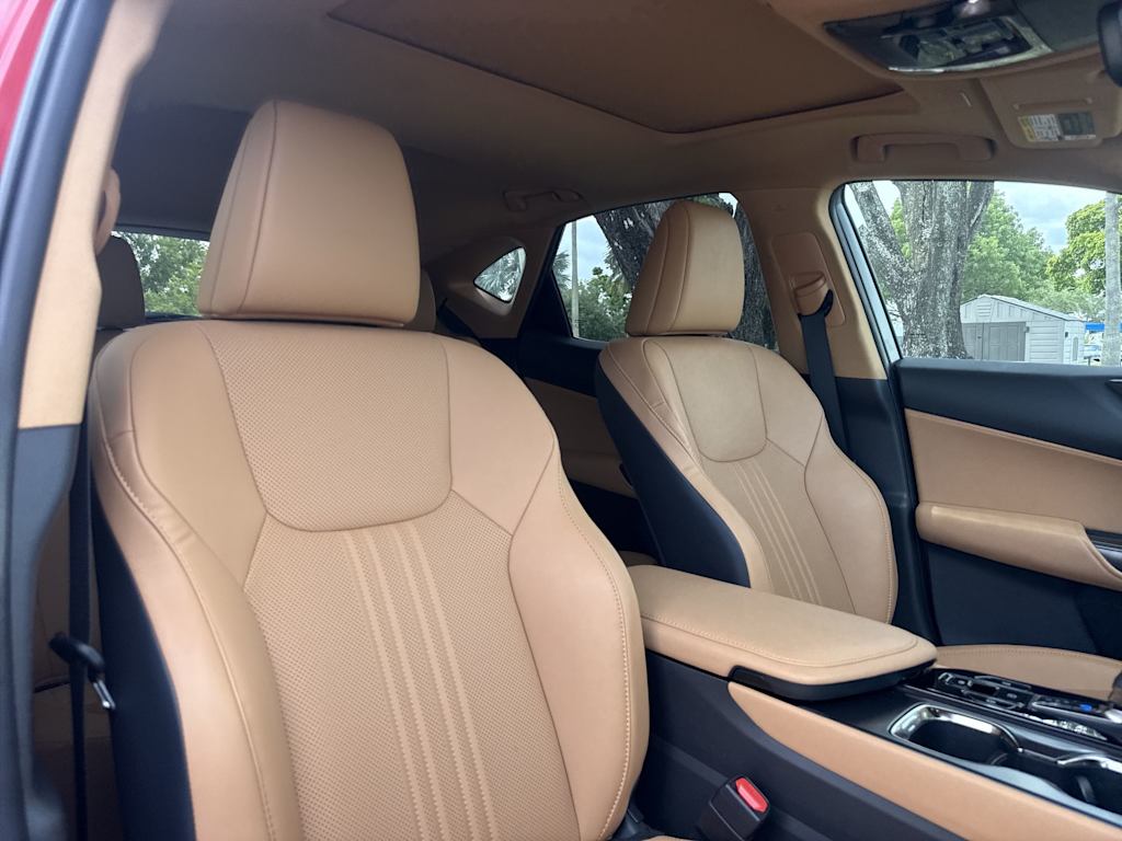 Thumbnail: 2024 Lexus ES - 11
