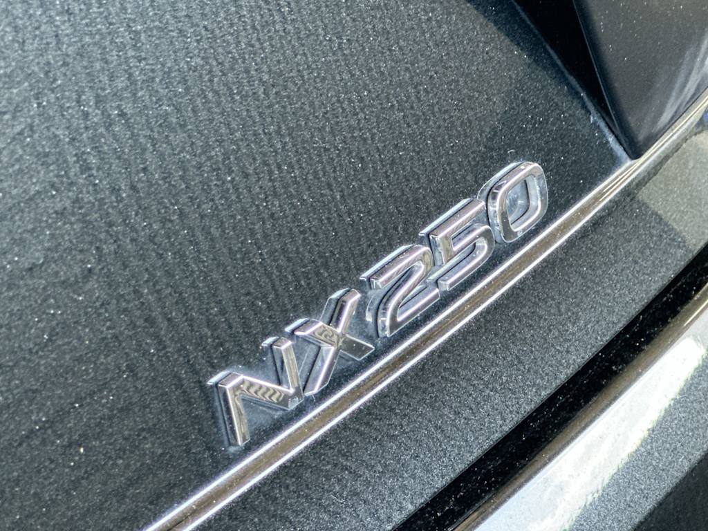 Thumbnail: 2024 Lexus ES - 6