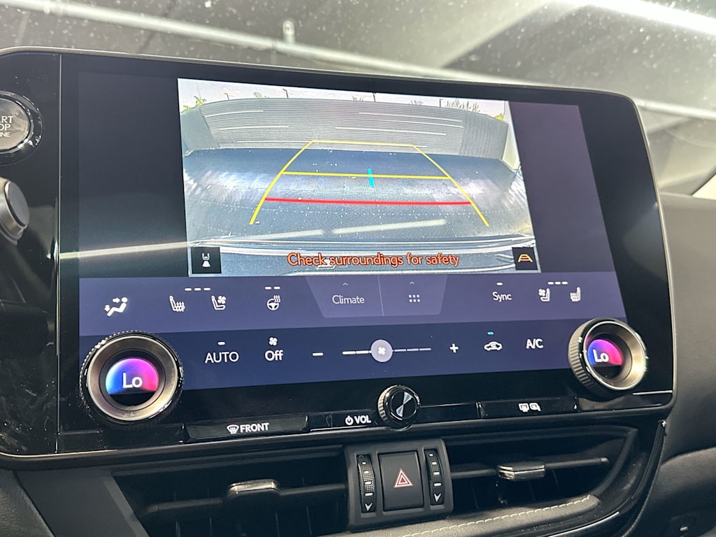 Thumbnail: 2024 Lexus ES - 24