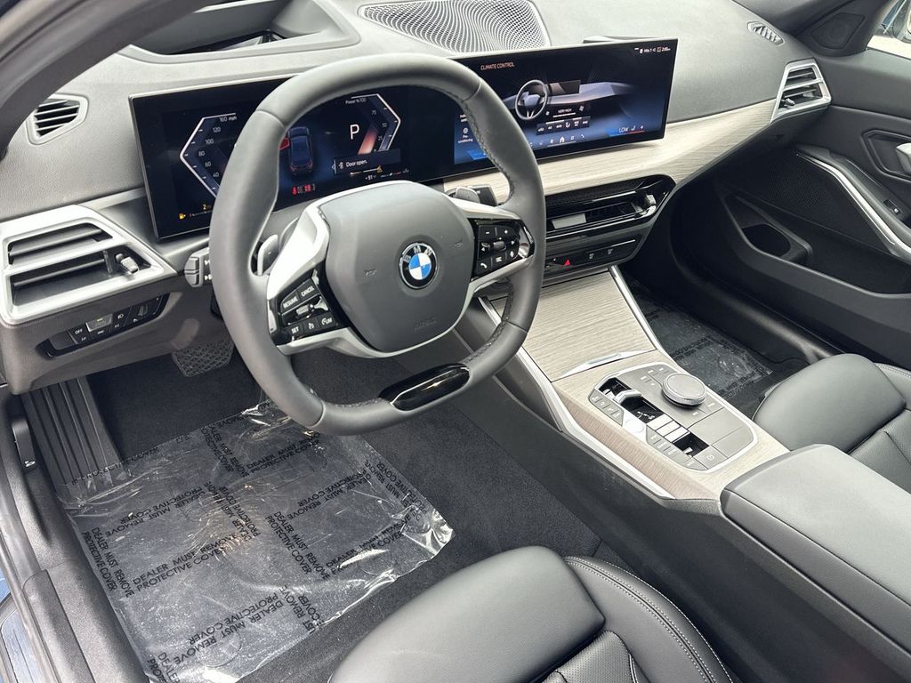 Thumbnail: 2025 BMW 3 Series - 2