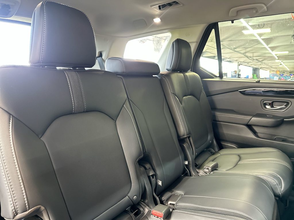 Thumbnail: 2023 Honda Pilot - 27