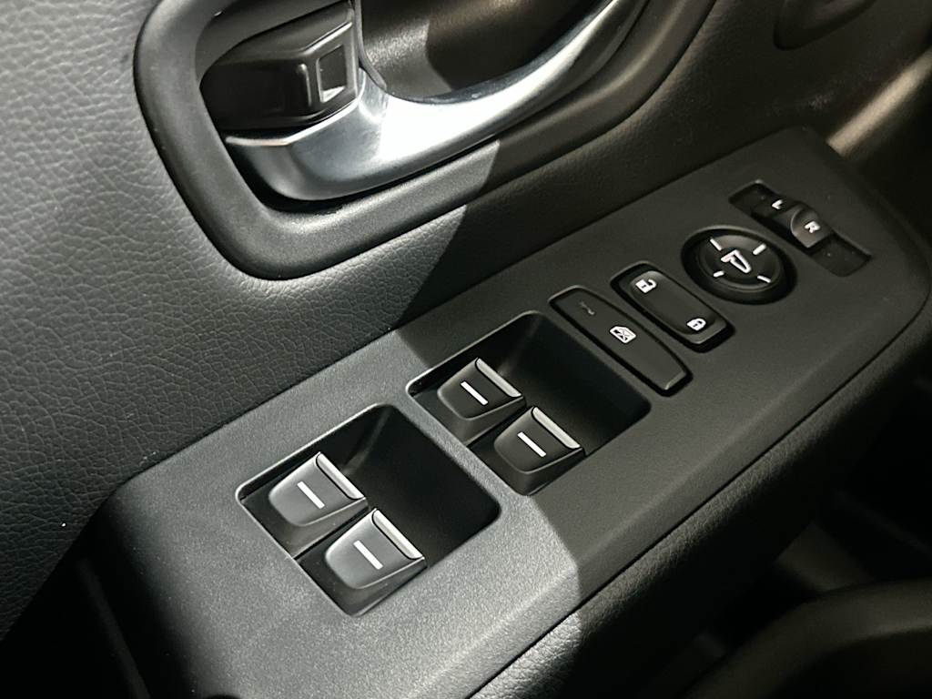 Thumbnail: 2023 Honda Pilot - 24