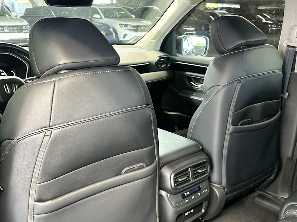 Thumbnail: 2023 Honda Pilot - 10