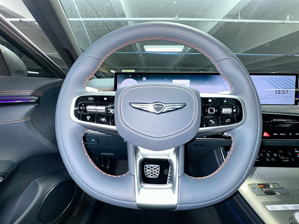 Thumbnail: 2026 Genesis GV70 - 10