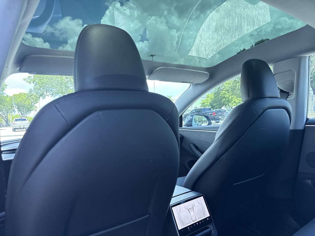 Thumbnail: 2024 Tesla Model 3 - 15