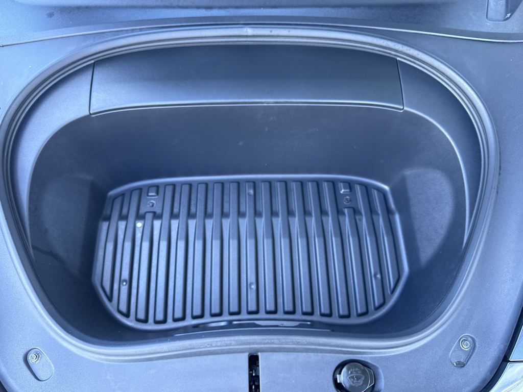 Thumbnail: 2024 Tesla Model 3 - 16