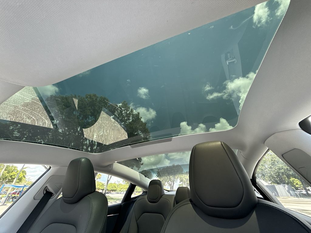 Thumbnail: 2024 Tesla Model 3 - 23
