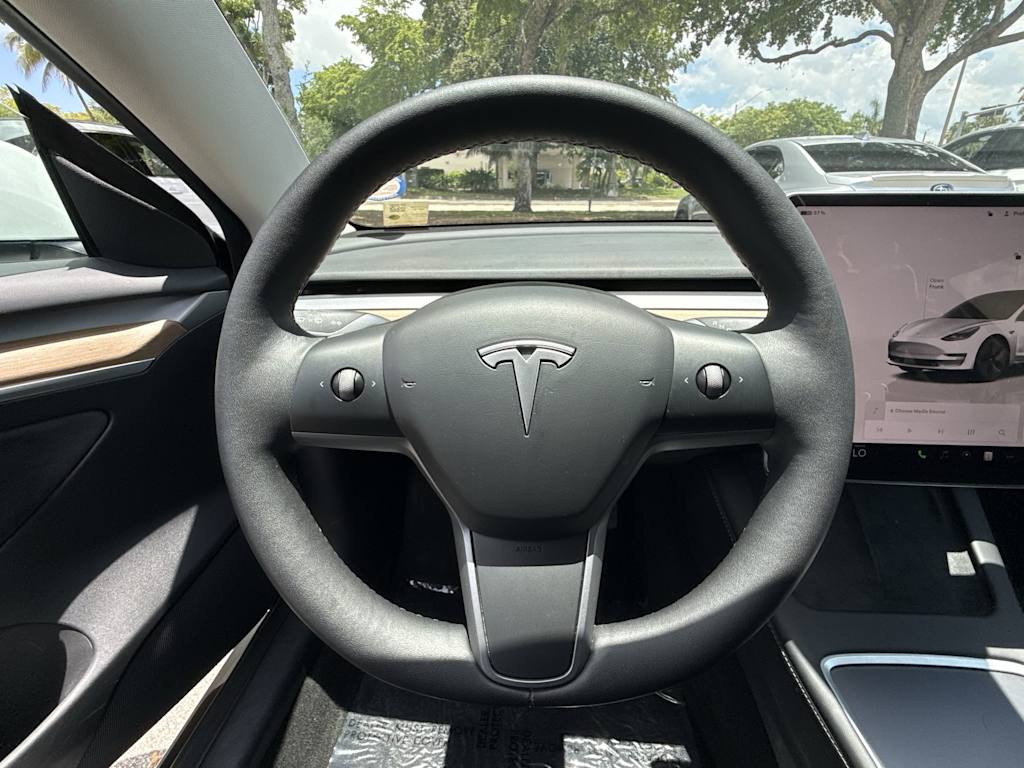 Thumbnail: 2023 Tesla Model 3 - 13