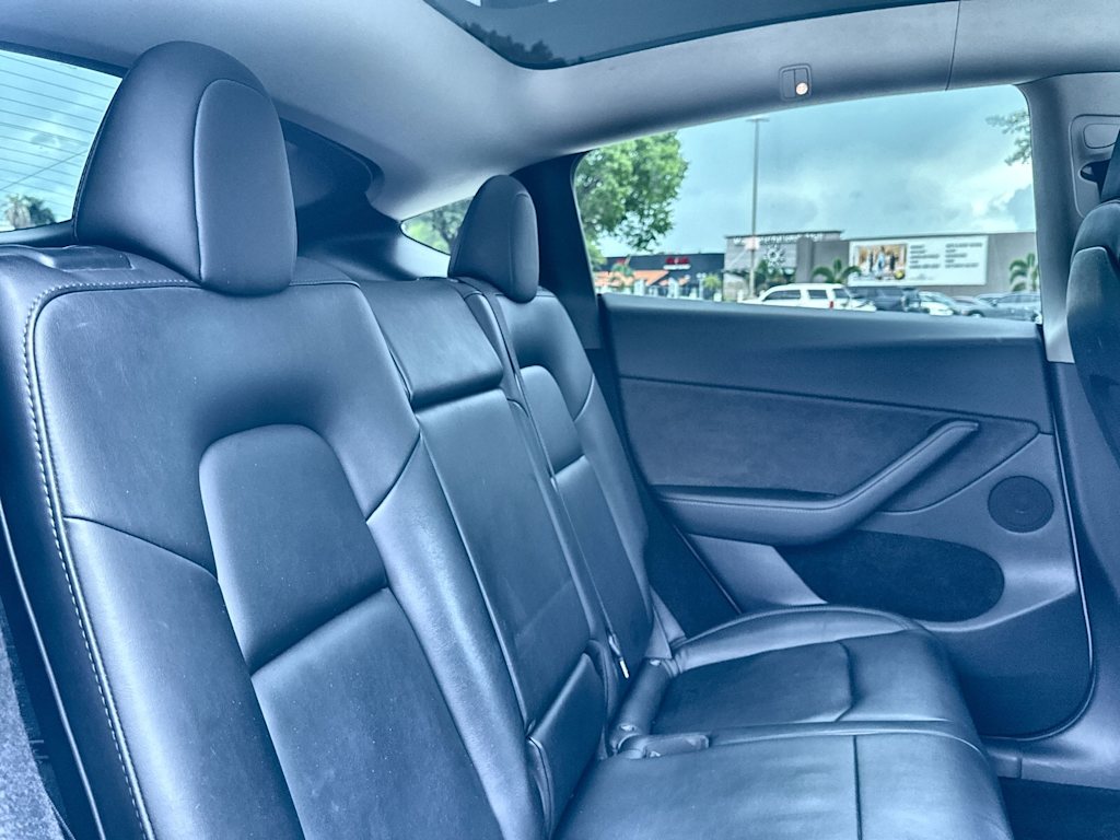 Thumbnail: 2023 Tesla Model Y - 27