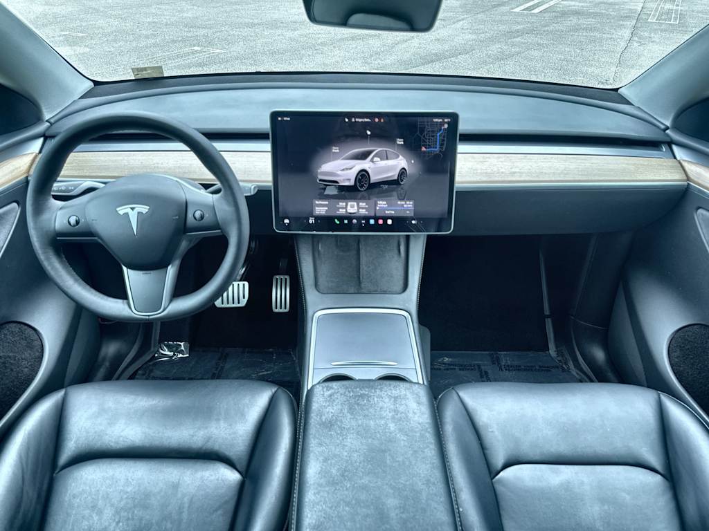 Thumbnail: 2023 Tesla Model Y - 12