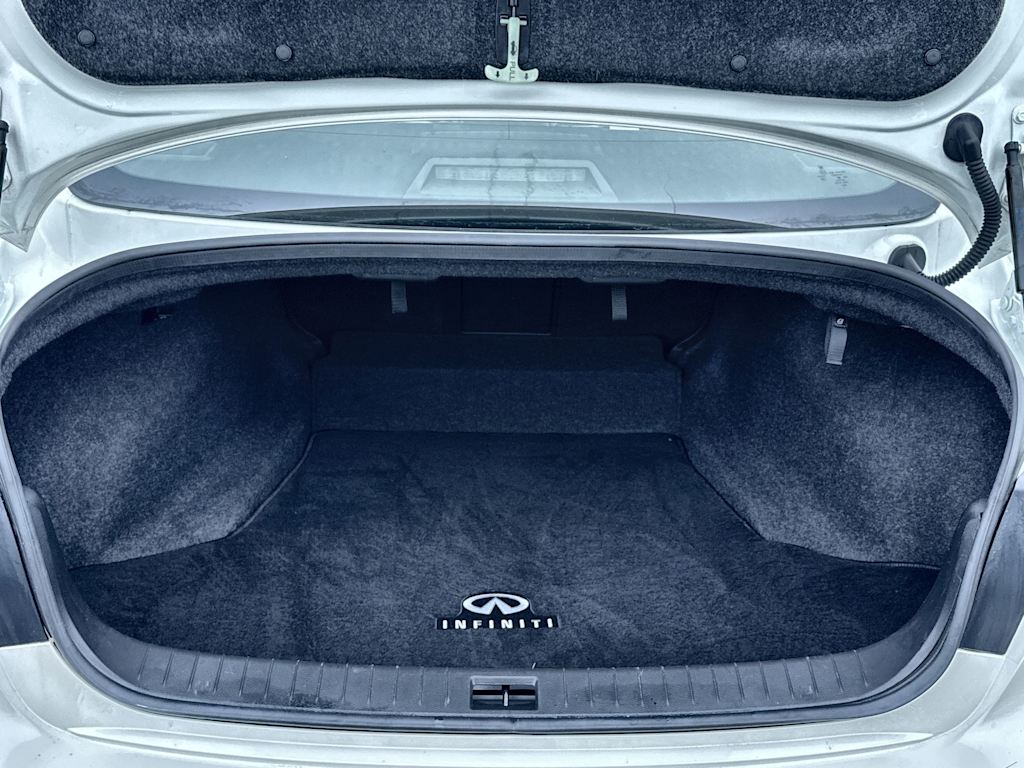 Thumbnail: 2023 INFINITI Q50 - 18