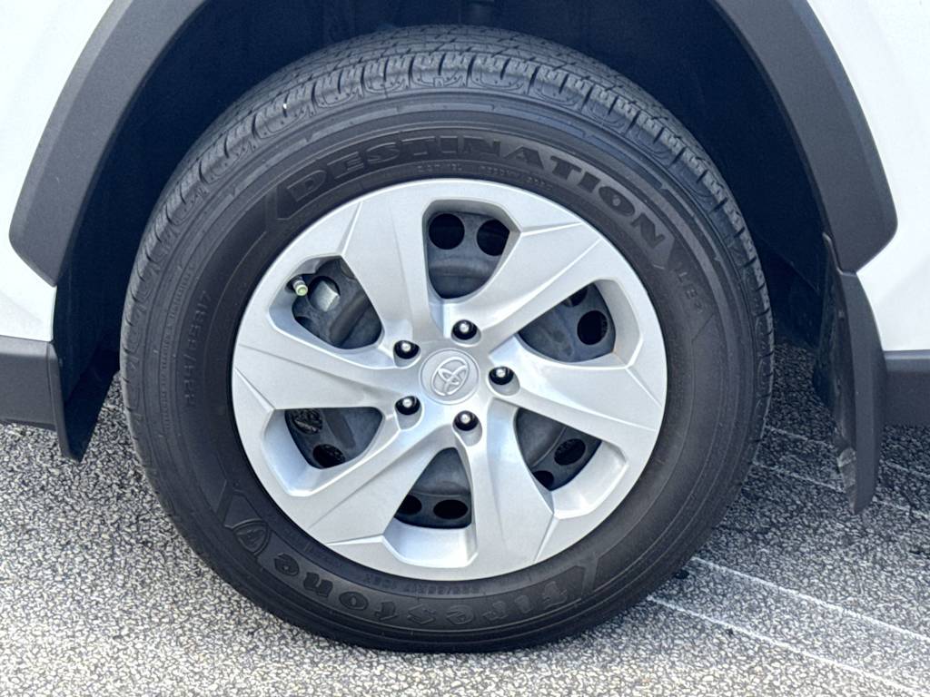 Thumbnail: 2025 Toyota RAV4 - 7